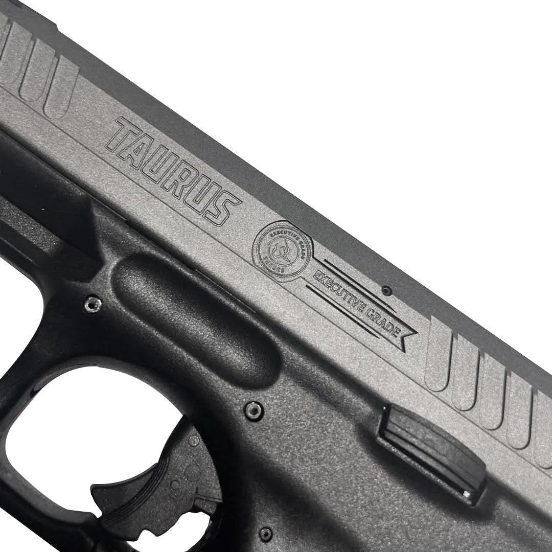 Pistola Taurus TS9 Executive Grade Calibre 9mm